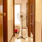Box E Aria Condizionata Per Un Relax A 4 Minuti Dal Mare 아파트 세리알레